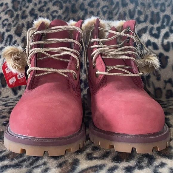 Timberland Boots Girls Size 3 Burgundy Boot Fur Timberland A1U5A Water Resistant - Picture 8 of 16
